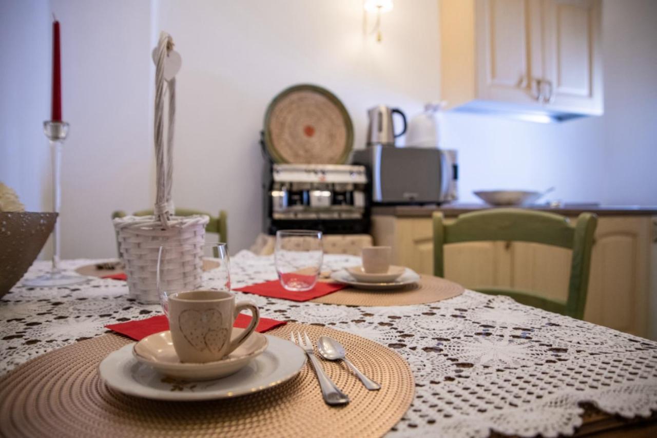 B&B Palazzo Armini Rogliano Eksteriør billede